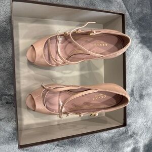 GUCCI Vernice Crystal DK CIPRIA Platform Pumps Size 38 1/2